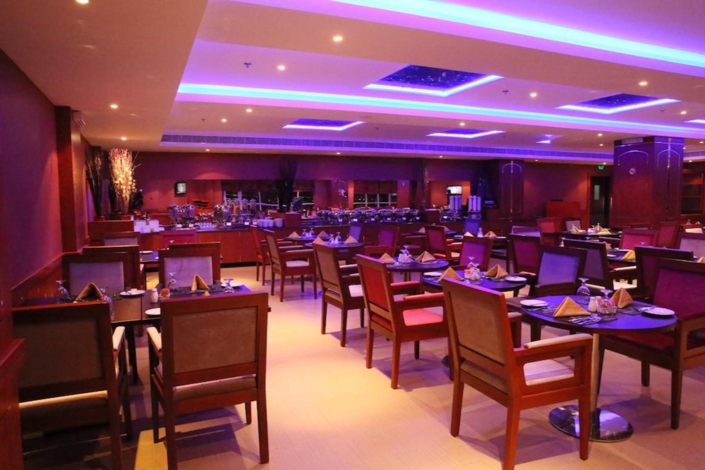 Royal Phoenicia Hotel Manama Exterior foto