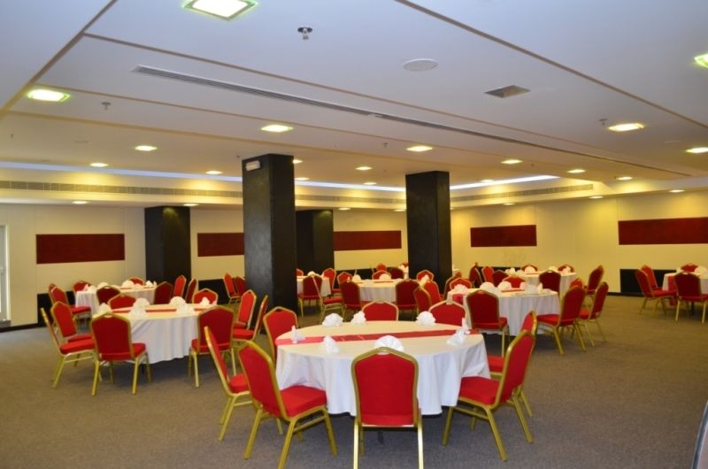 Royal Phoenicia Hotel Manama Exterior foto